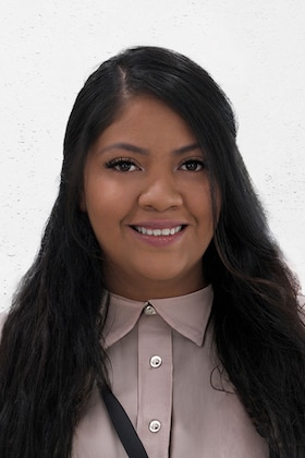 Staff member Andrea Jorge from ID_f61d7b612658