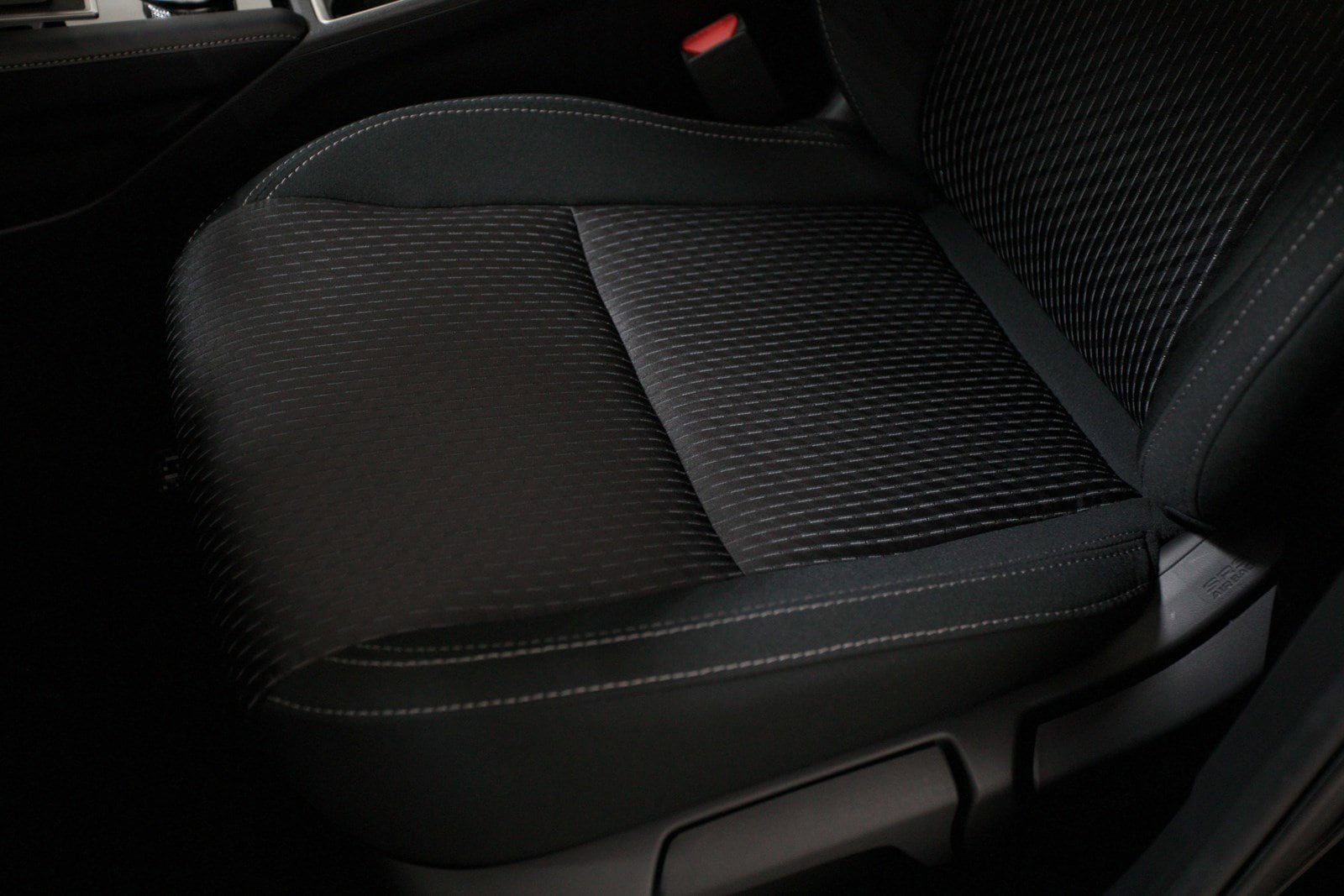 2023 Mitsubishi Outlander Plug-In Hybrid ES - Photo 22