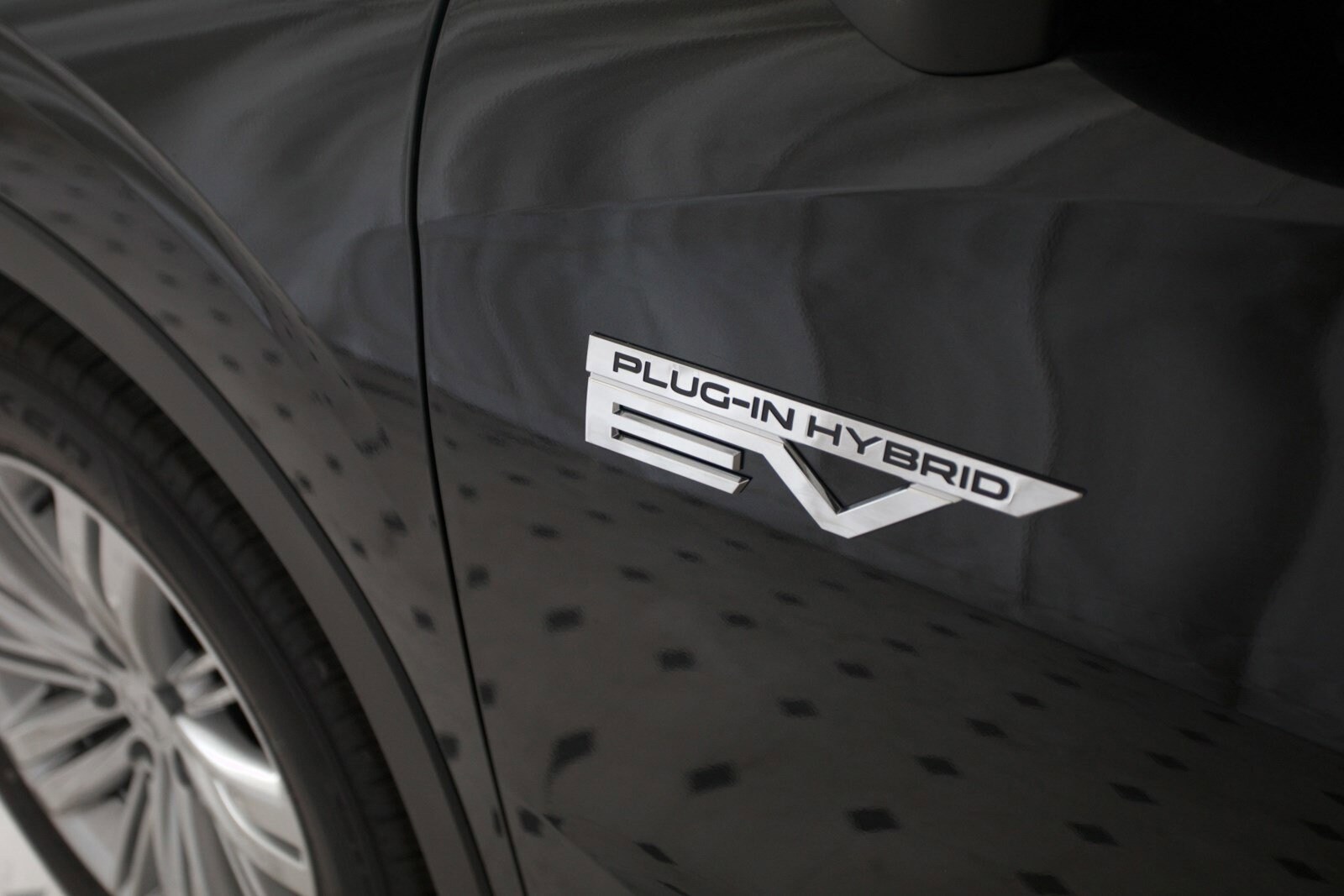 2023 Mitsubishi Outlander Plug-In Hybrid ES - Photo 24