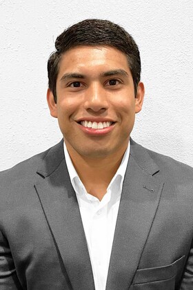 Staff member Pedro Ramirez from ID_a199343b4250