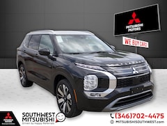 2025 Mitsubishi Outlander Platinum Edition SUV