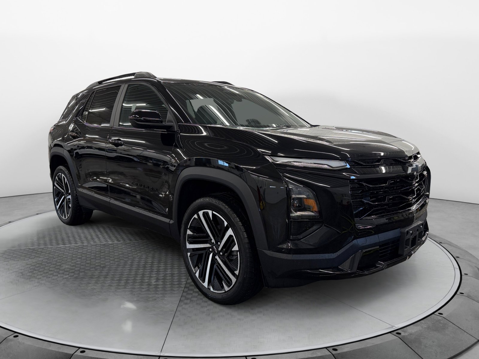 2026 Chevrolet Equinox RS photo 2