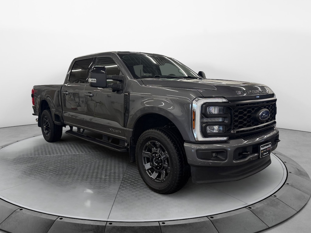 Used 2024 Ford Super Duty F-250 SRW LARIAT Truck Crew Cab