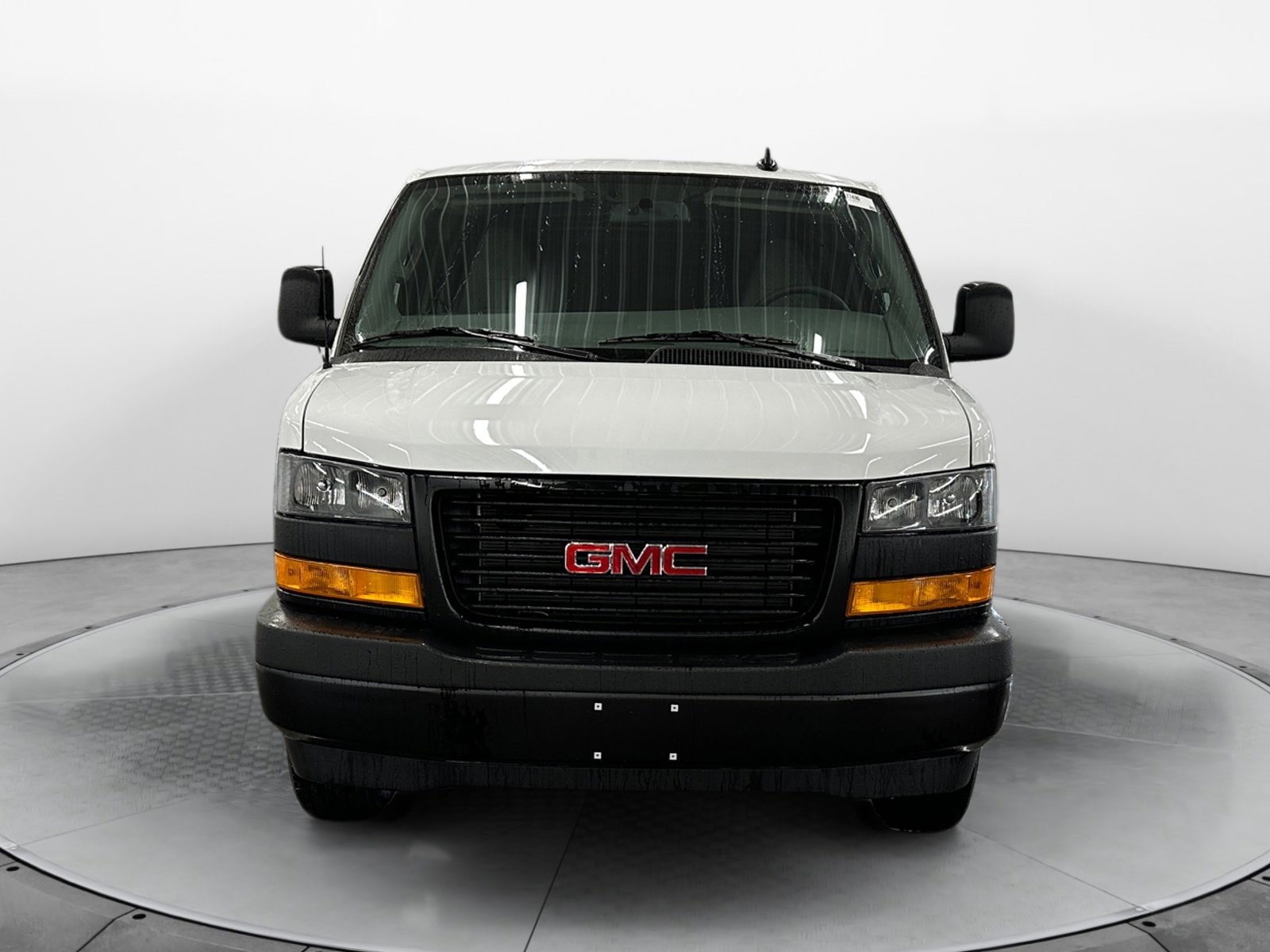 2025 GMC Savana Cargo Work Van - Photo 7