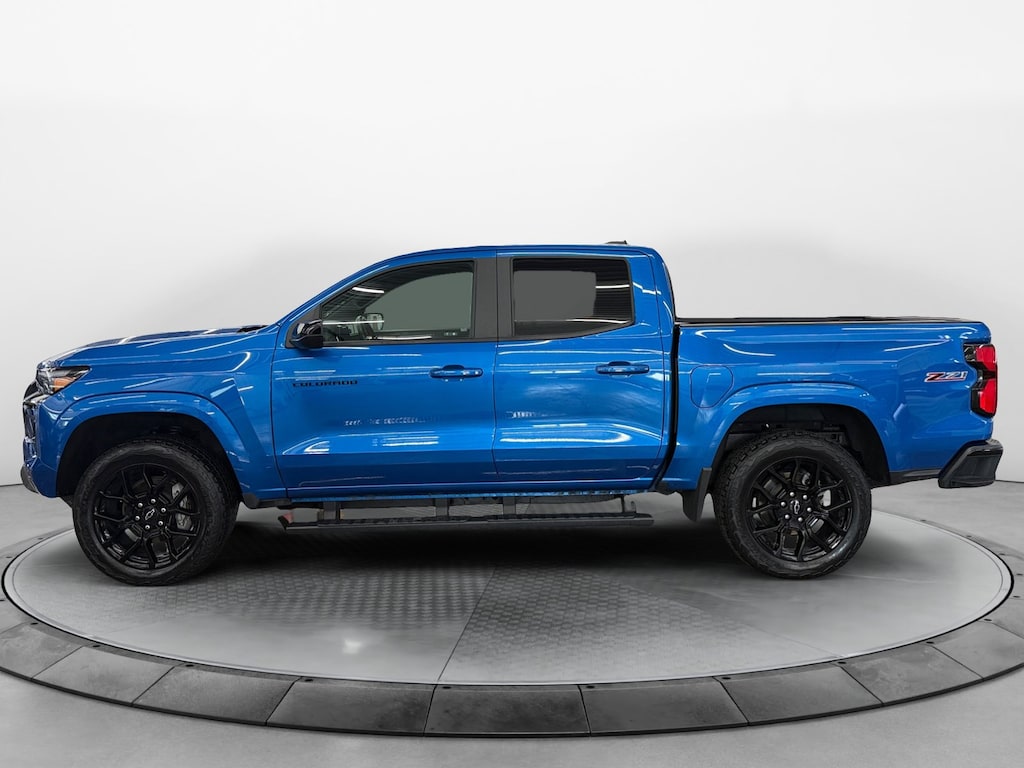 Used 2024 Chevrolet Colorado 4WD Z71 Truck Crew Cab