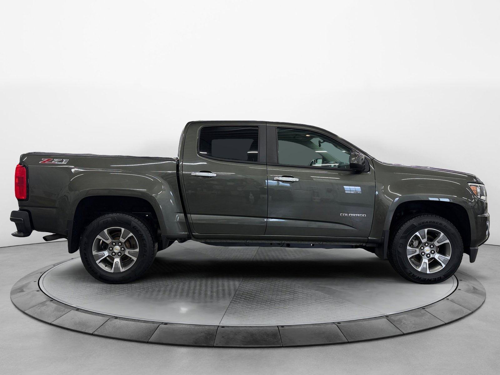 Used 2018 Chevrolet Colorado Z71 with VIN 1GCGTDEN8J1229572 for sale in Bloomer, WI