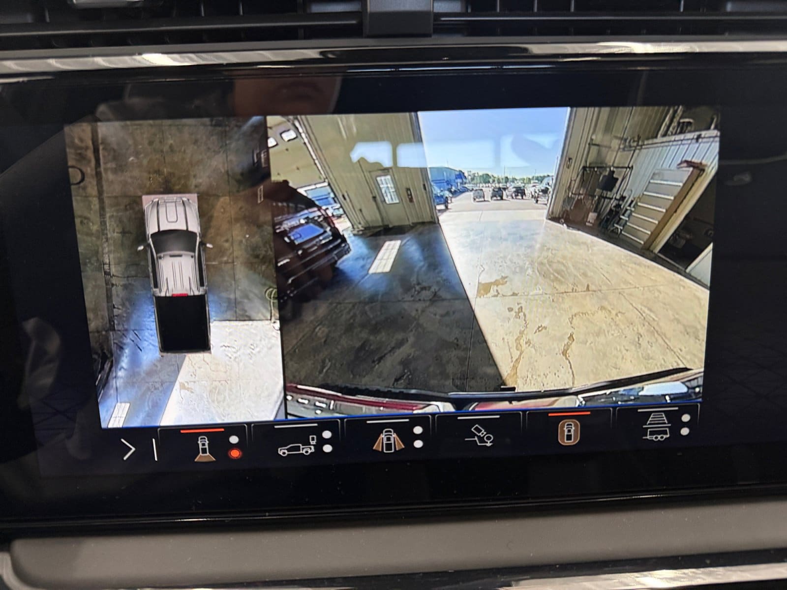 2026 GMC Sierra 2500HD AT4X - Photo 19