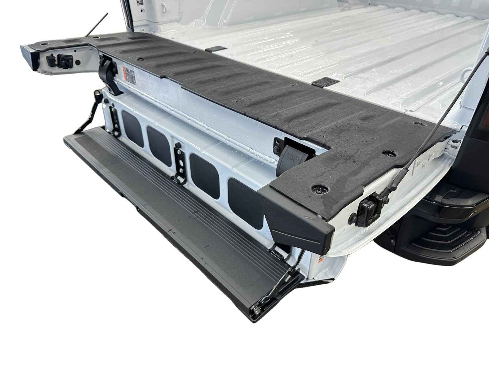 2026 GMC Sierra EV Elevation - Photo 27