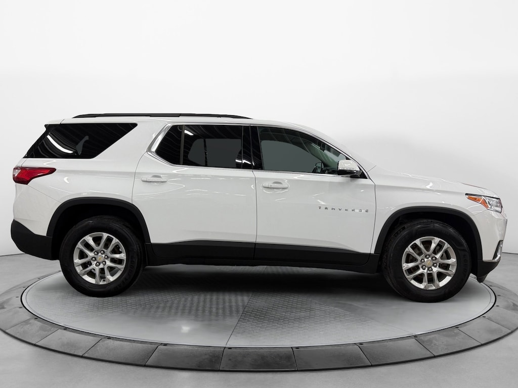Used 2020 Chevrolet Traverse LT Cloth SUV