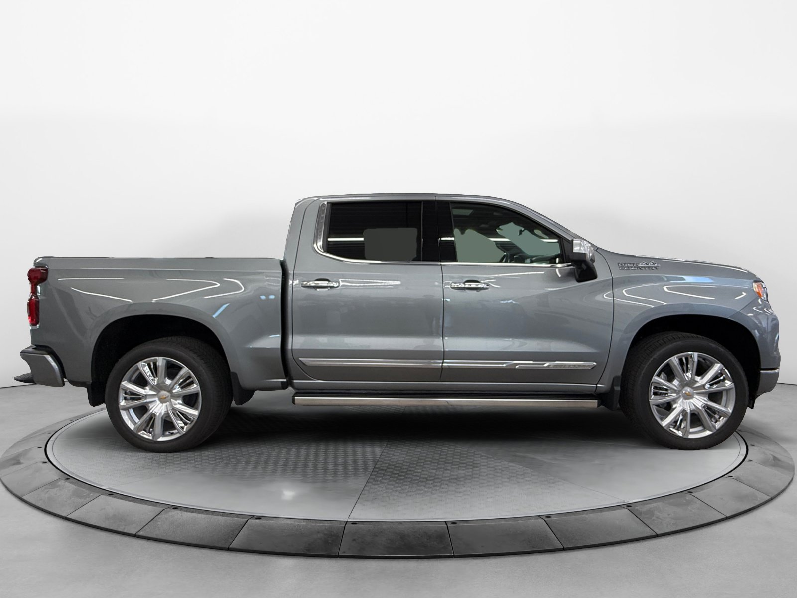 2026 Chevrolet Silverado 1500 High Country - Photo 2