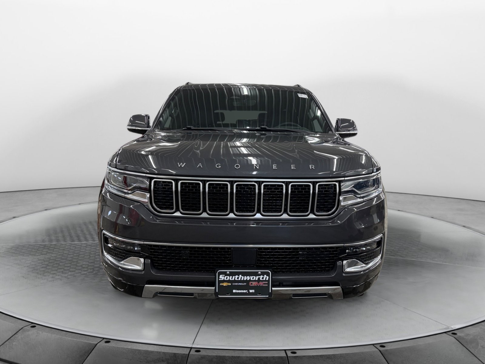 View vehicle photo 7