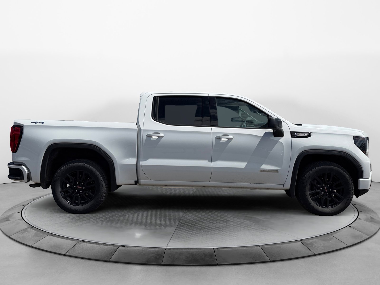 2025 GMC Sierra Elevation 4WD Crew Cab Short Box's photo