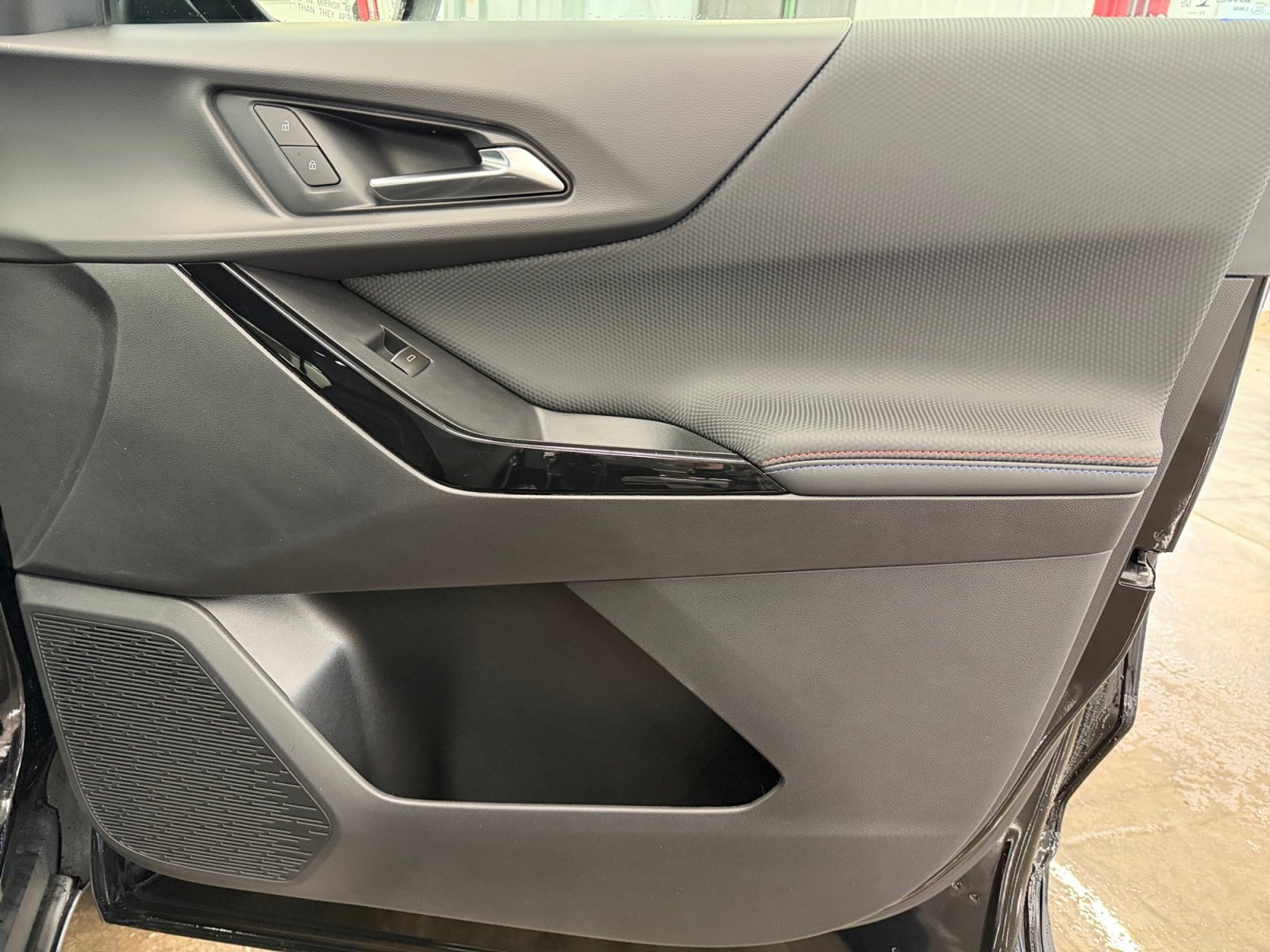 2026 Chevrolet Equinox RS - Photo 24