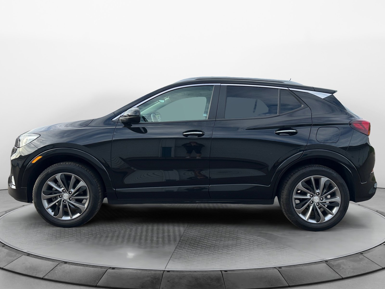 2021 Buick Encore GX Select photo 2