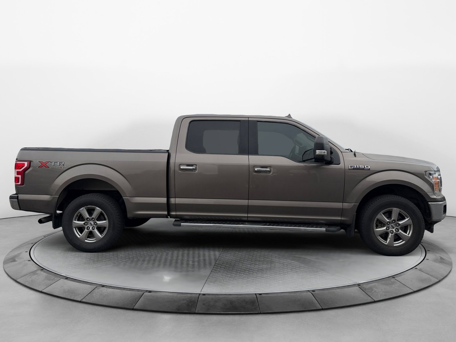 2018 Ford F-150 XLT 4x4 SuperCrew 5-1/2 Box's photo
