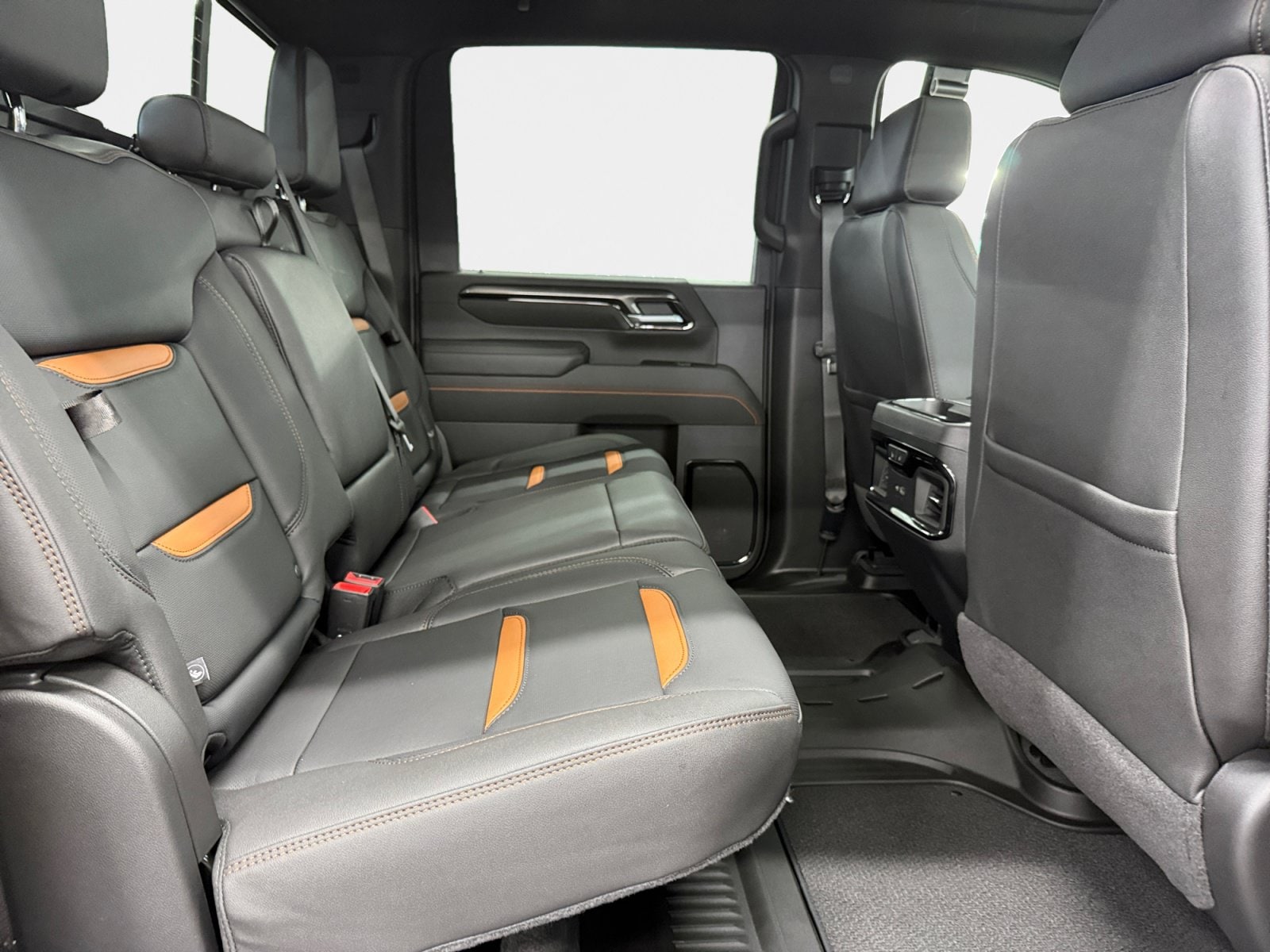 2026 GMC Sierra 3500HD AT4 - Photo 11