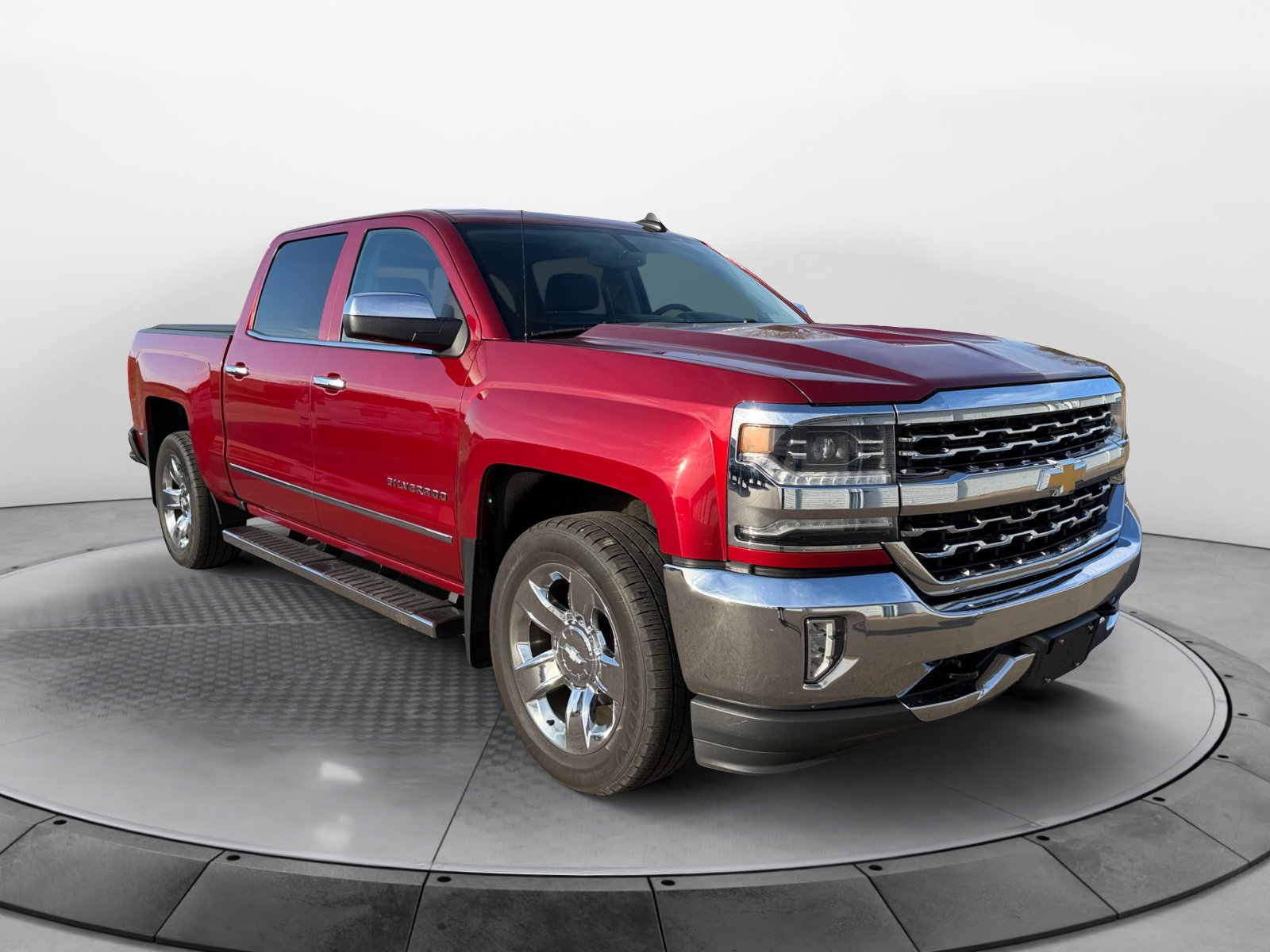 2018 Chevrolet Silverado 1500 LTZ photo 4