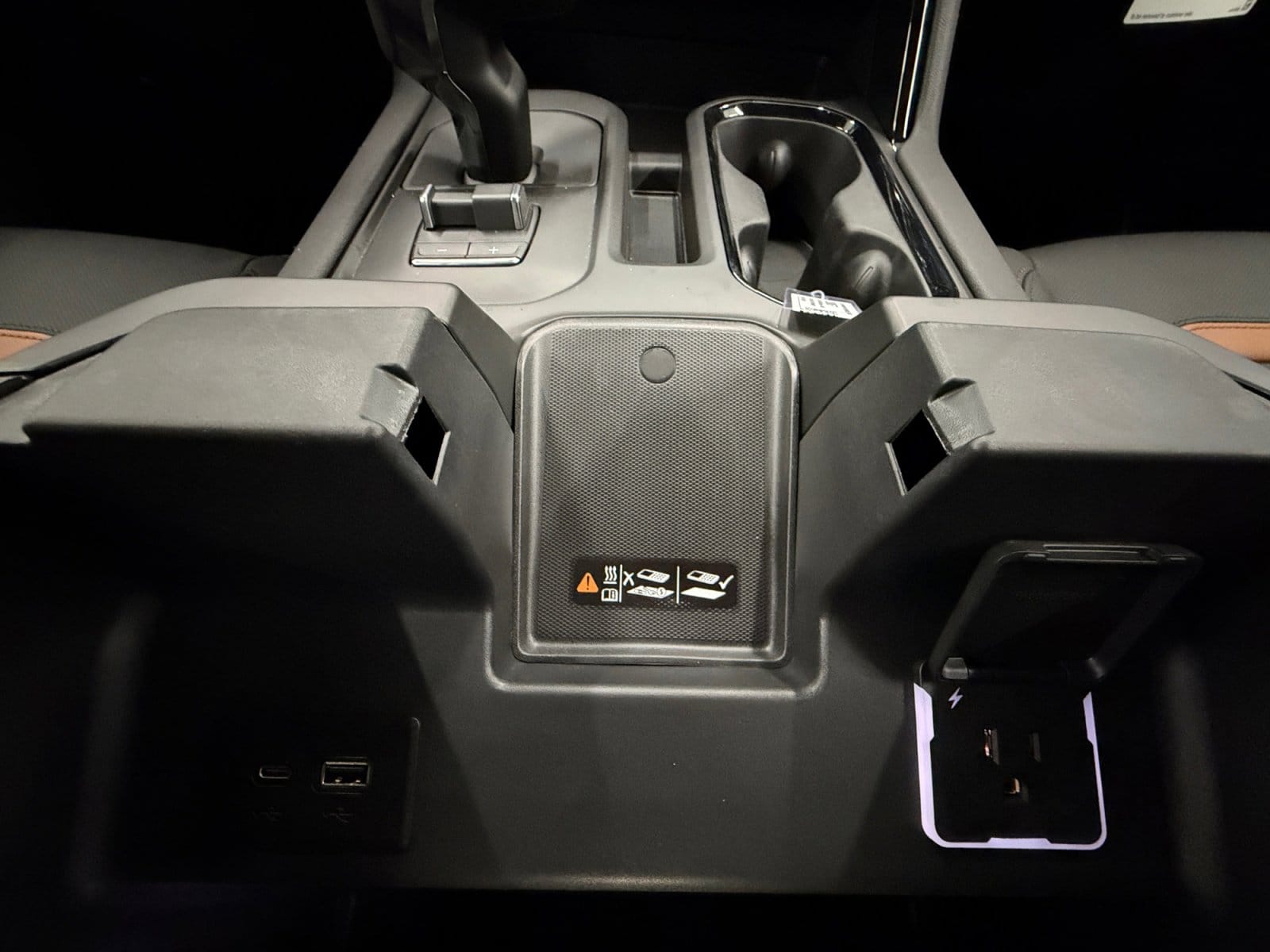 2026 GMC Sierra 1500 AT4 - Photo 20