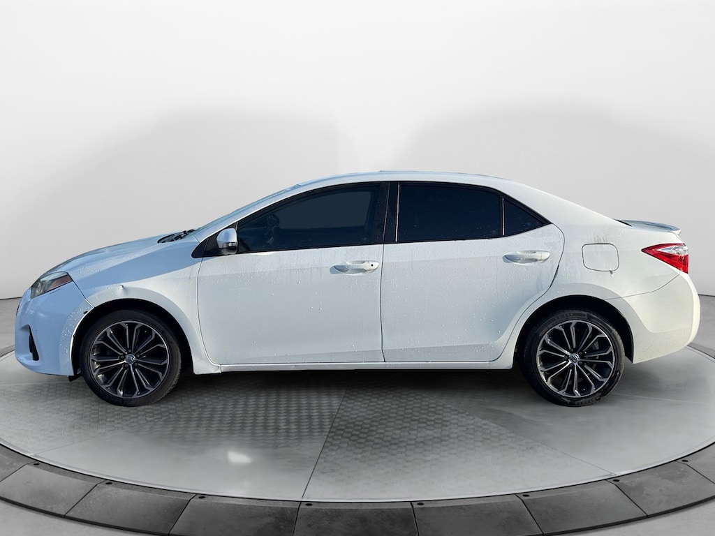 Used 2016 Toyota Corolla L Sedan