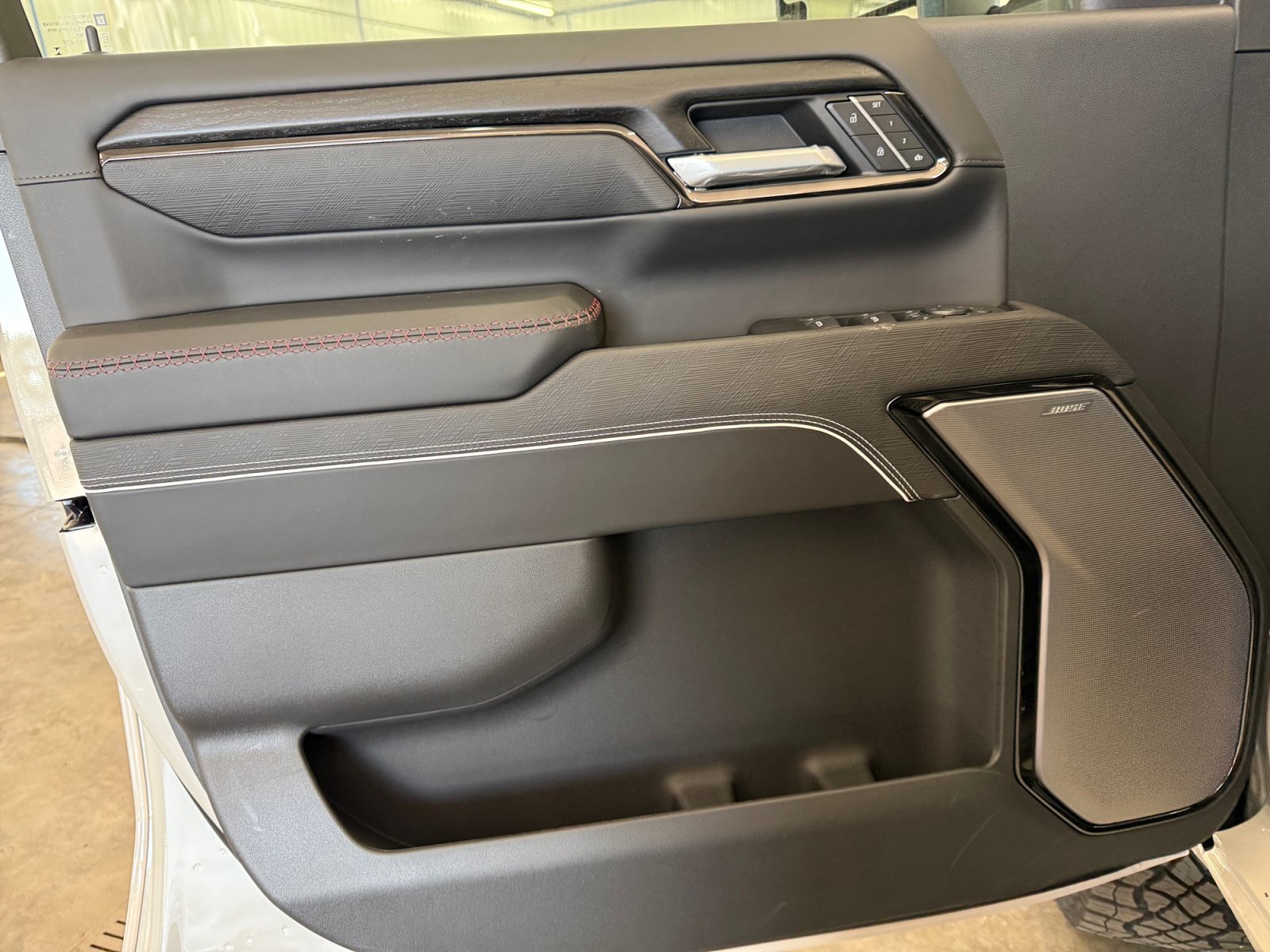 2026 GMC Sierra 2500HD AT4X - Photo 24