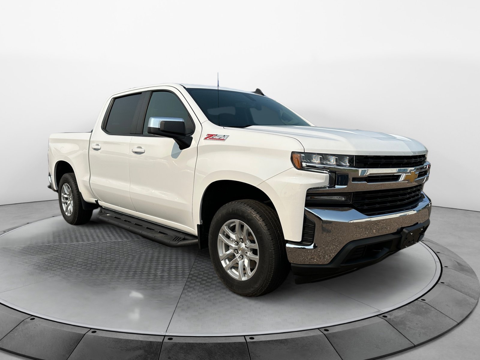 2021 Chevrolet Silverado 1500 LT photo 4
