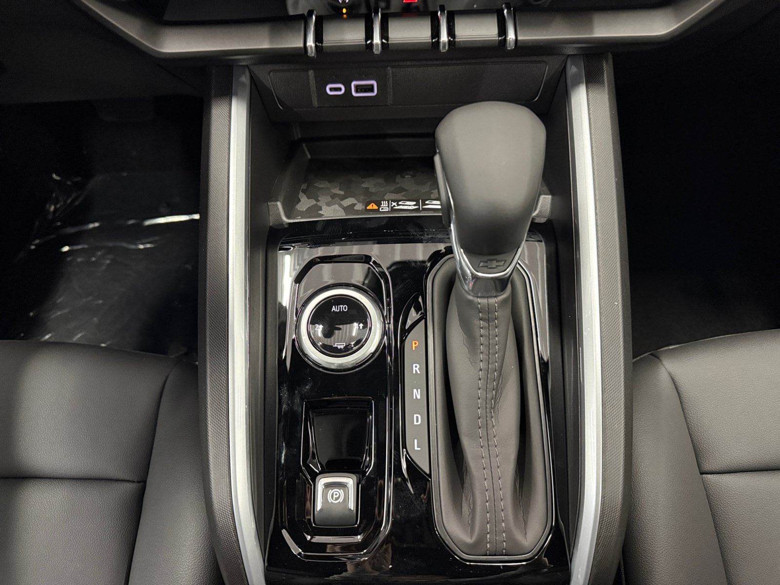 2026 Chevrolet Colorado LT - Photo 22
