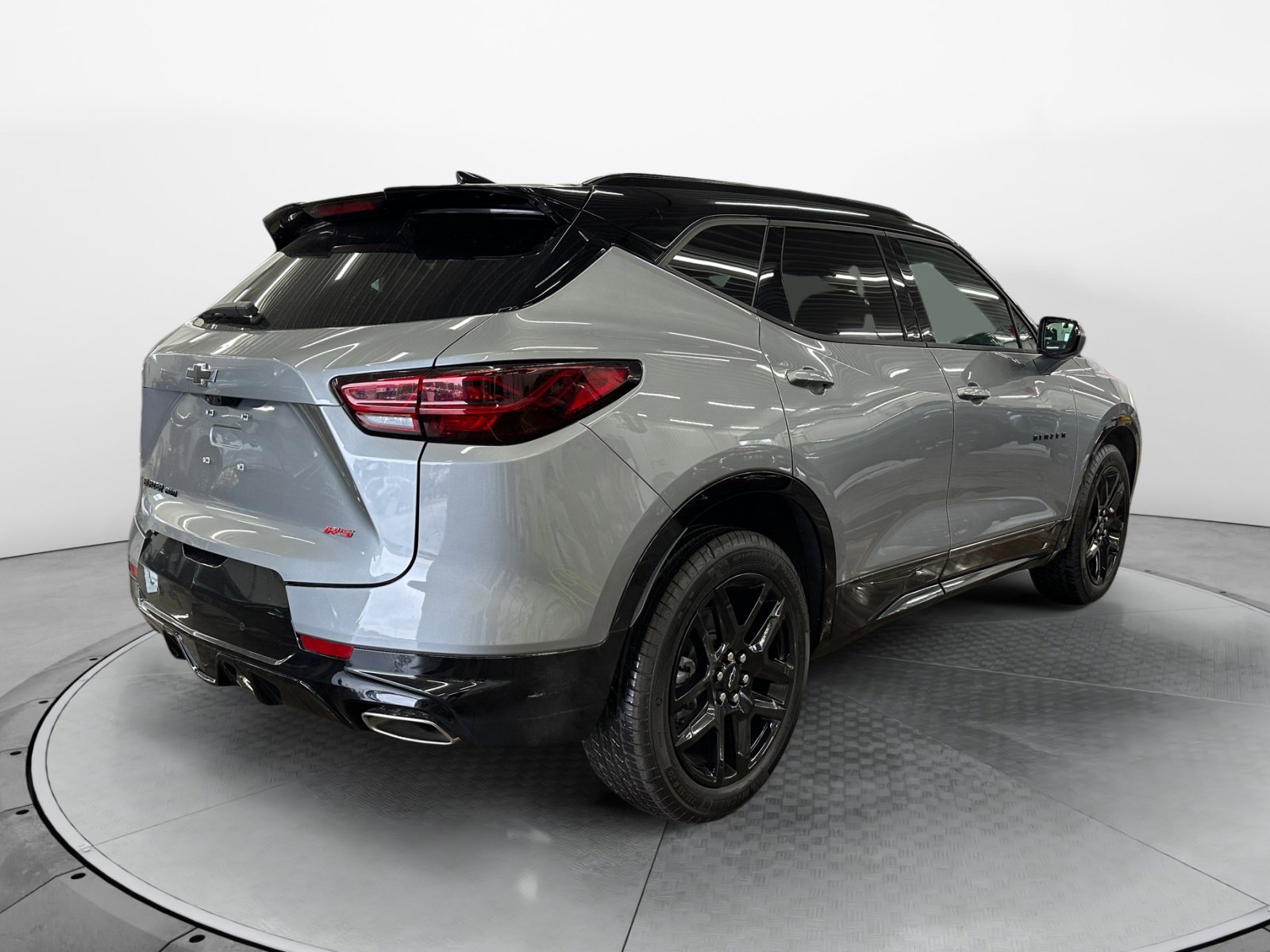 2025 Chevrolet Blazer RS photo 4