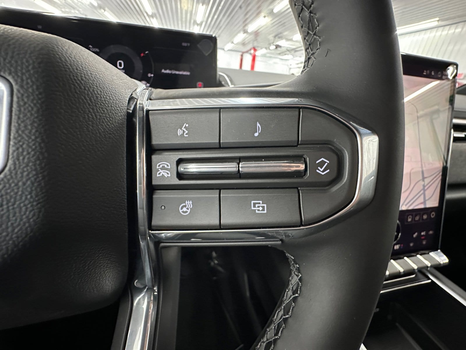 2026 GMC Sierra EV Elevation - Photo 17