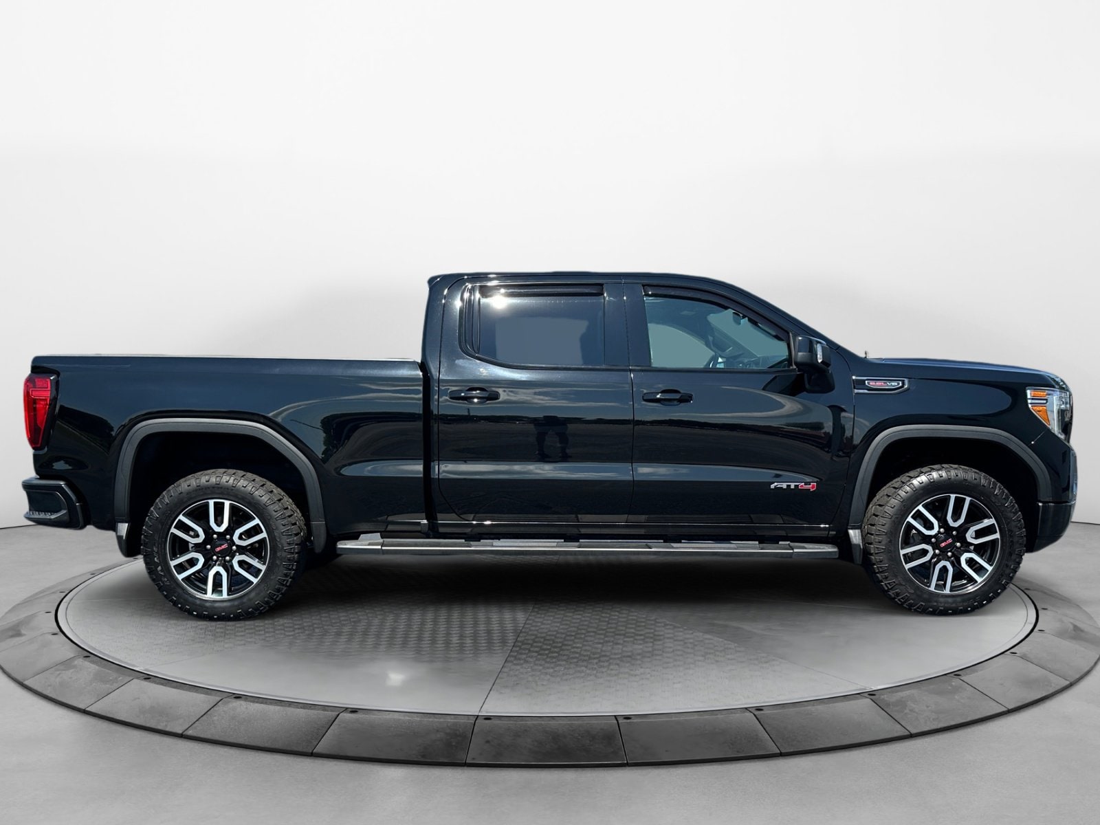 Used 2021 GMC Sierra 1500 AT4 with VIN 1GTP9EEL2MZ171628 for sale in Bloomer, WI