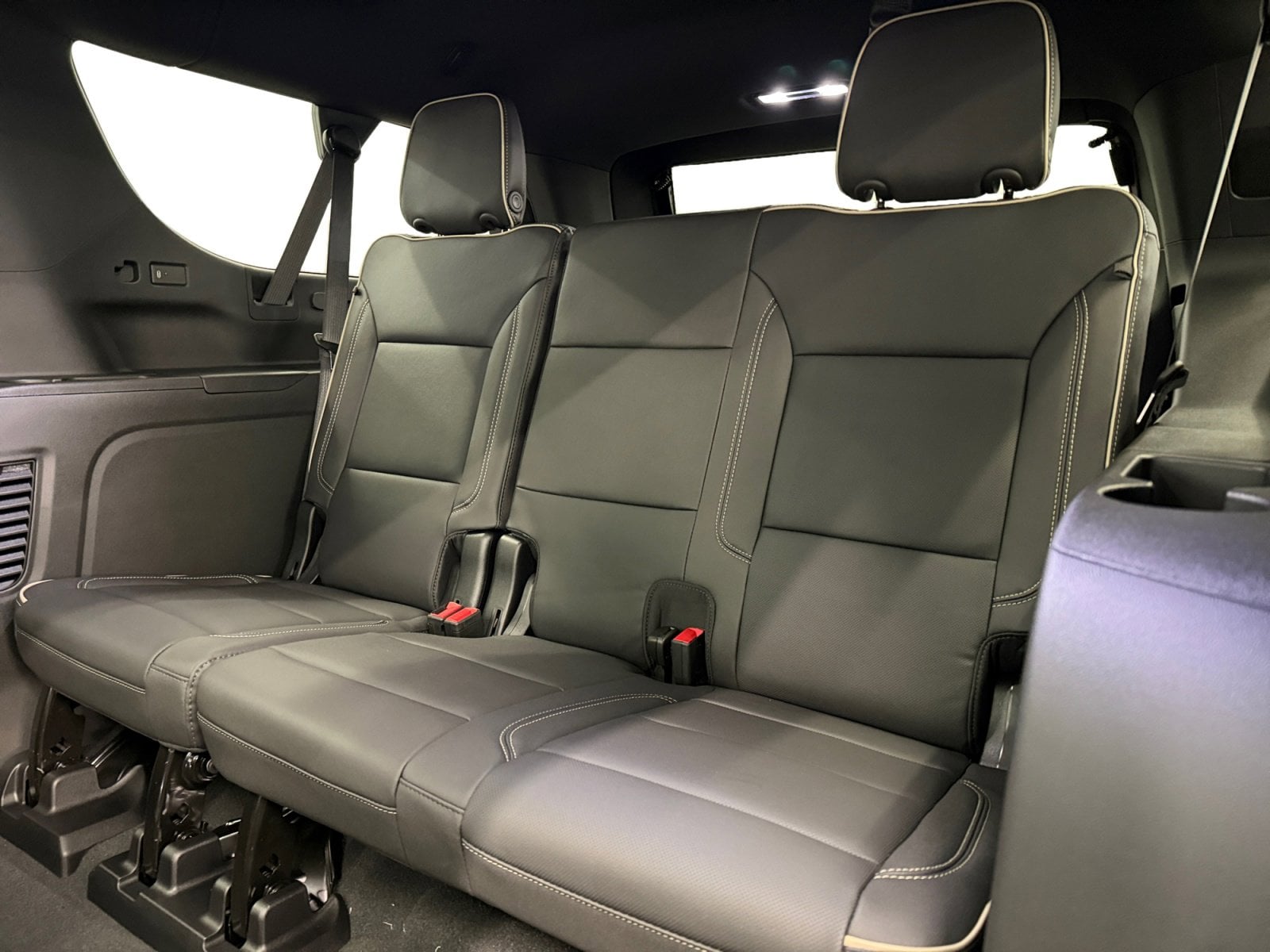 2026 GMC Yukon XL Elevation - Photo 11