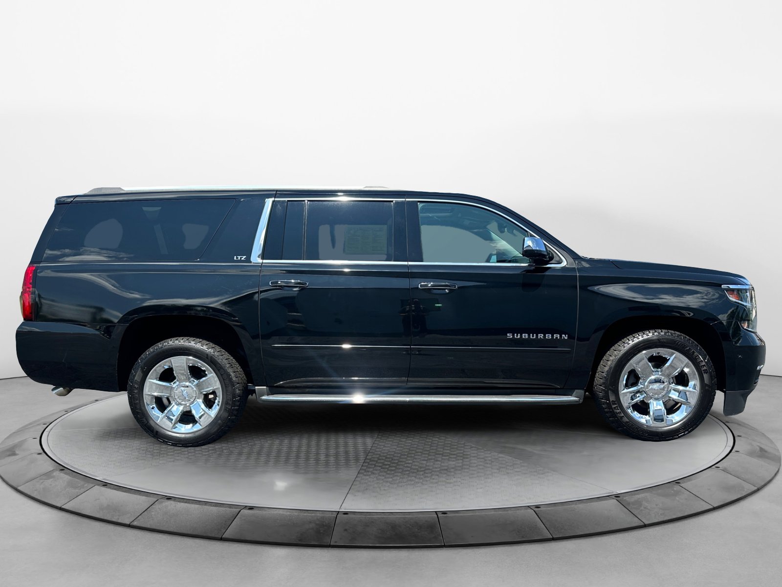 Used 2016 Chevrolet Suburban LTZ with VIN 1GNSKJKC0GR167942 for sale in Bloomer, WI