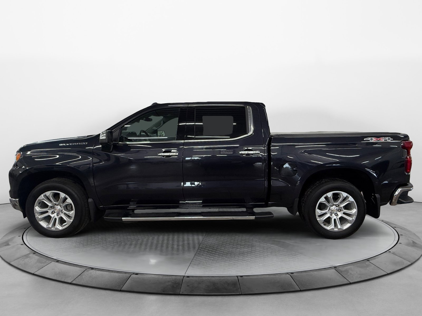 Used 2022 Chevrolet Silverado 1500 LTZ Truck Crew Cab