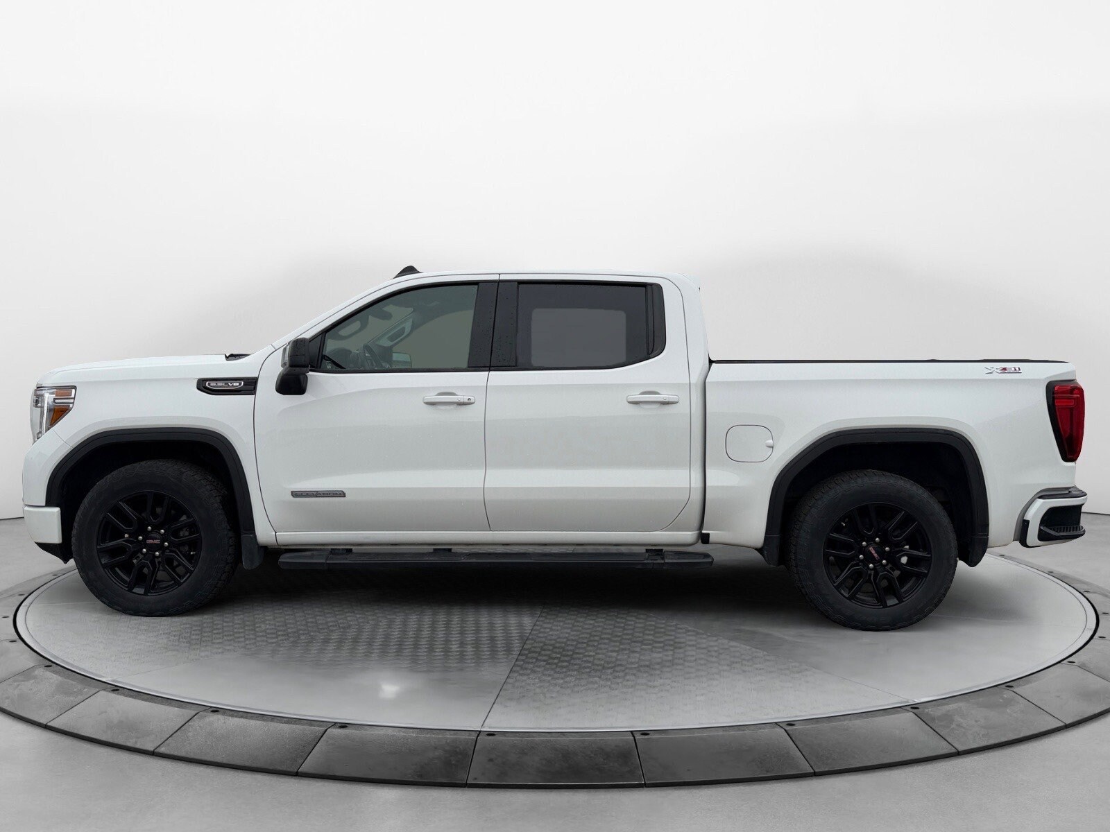 2022 Gmc Sierra 1500 Limited Elevation photo 3