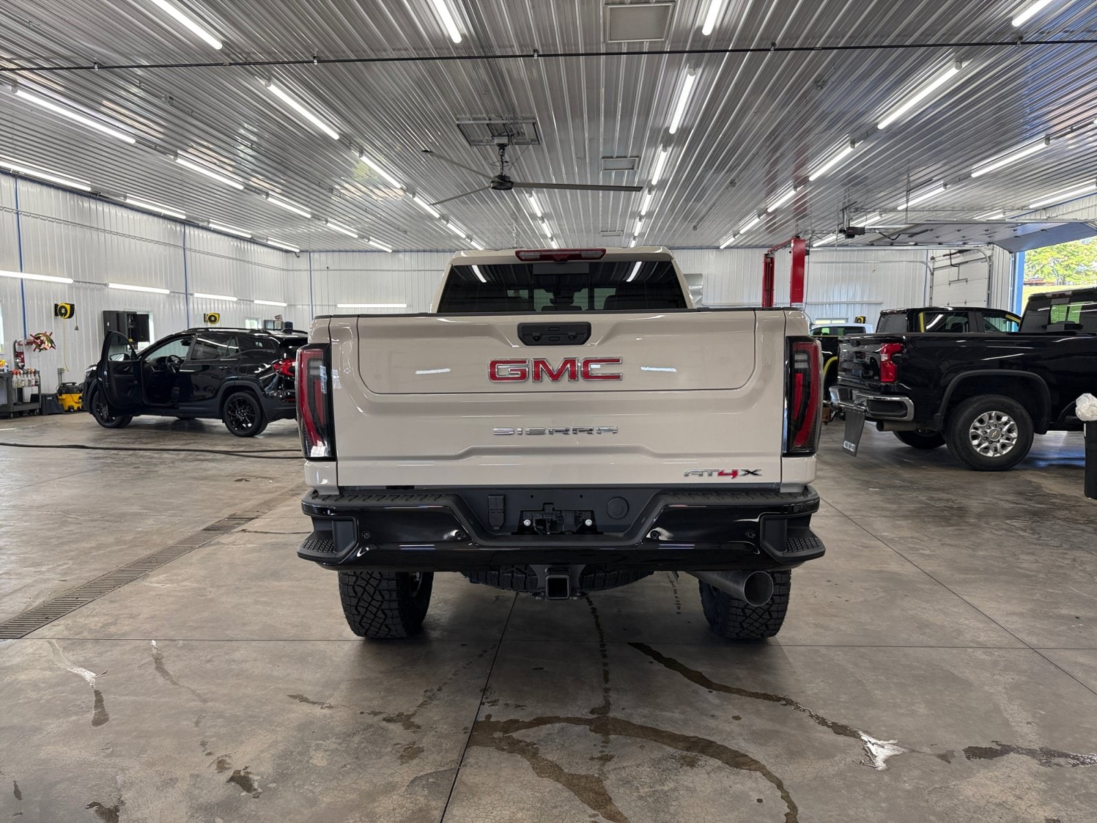 2026 GMC Sierra 2500HD AT4X - Photo 6