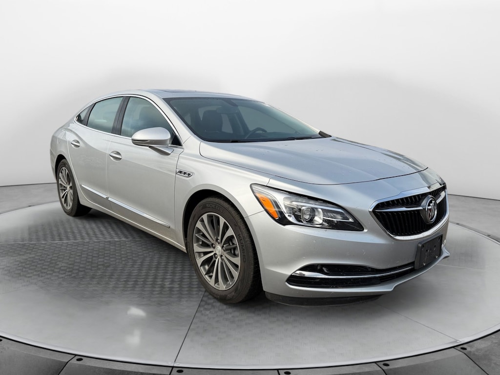 Used 2019 Buick Lacrosse Essence Sedan