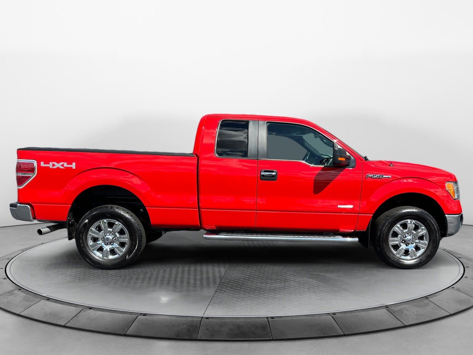 Used 2011 Ford F-150 XLT with VIN 1FTFX1ET9BFC50884 for sale in Bloomer, WI