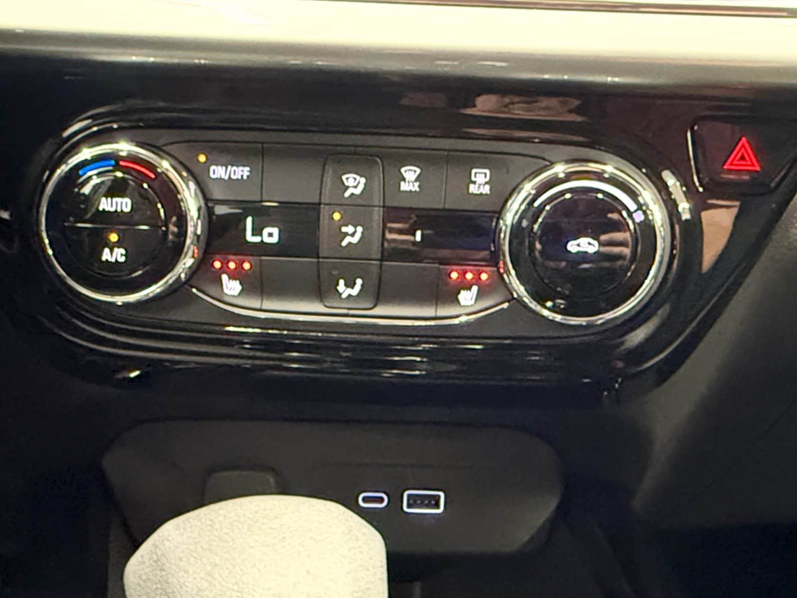 2026 Chevrolet Trax LT - Photo 20