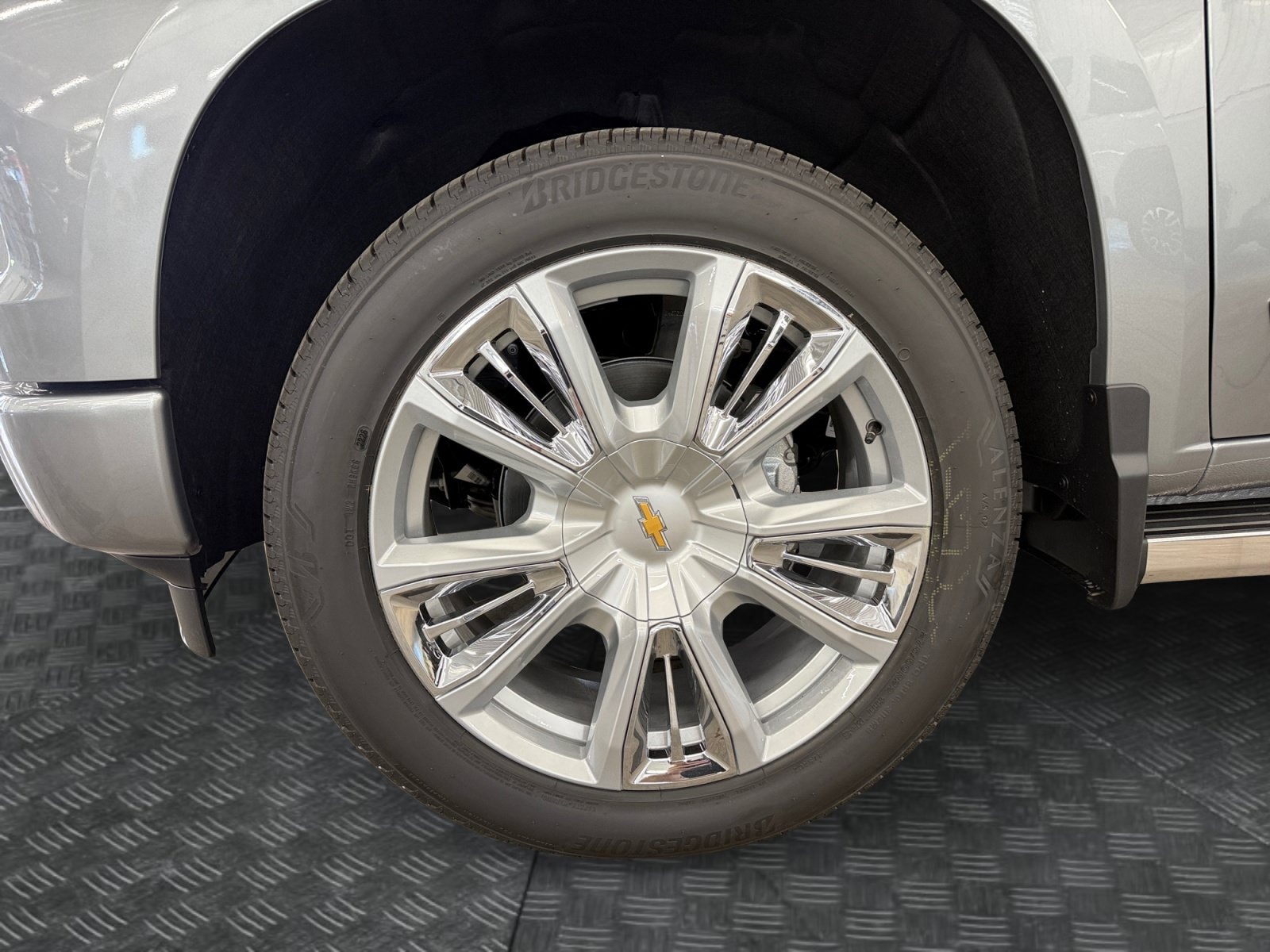 2026 Chevrolet Silverado 1500 High Country - Photo 36