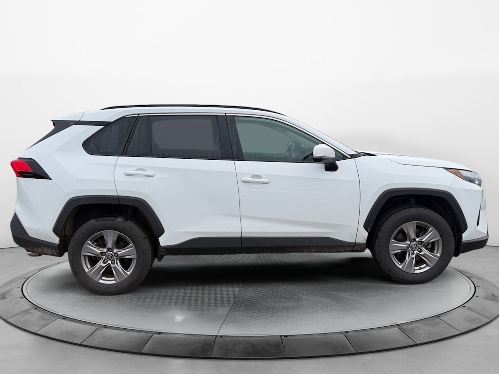 Used 2022 Toyota RAV4 XLE SUV
