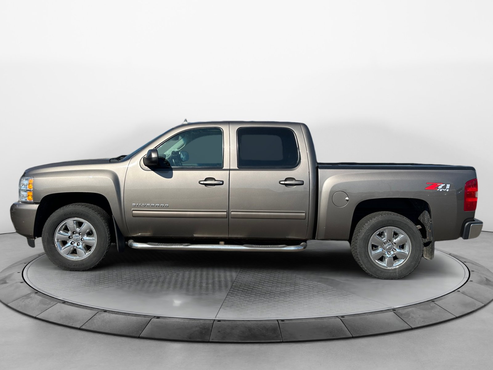 2013 Chevrolet Silverado 1500 LTZ photo 3