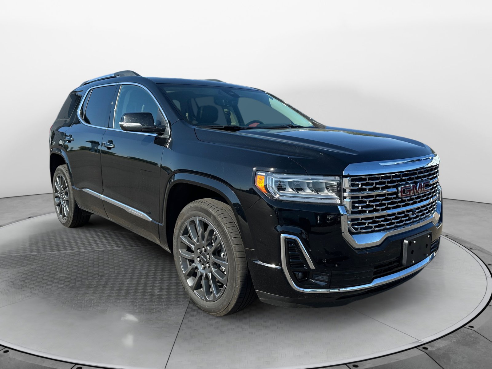 2023 Gmc Acadia Denali photo 3