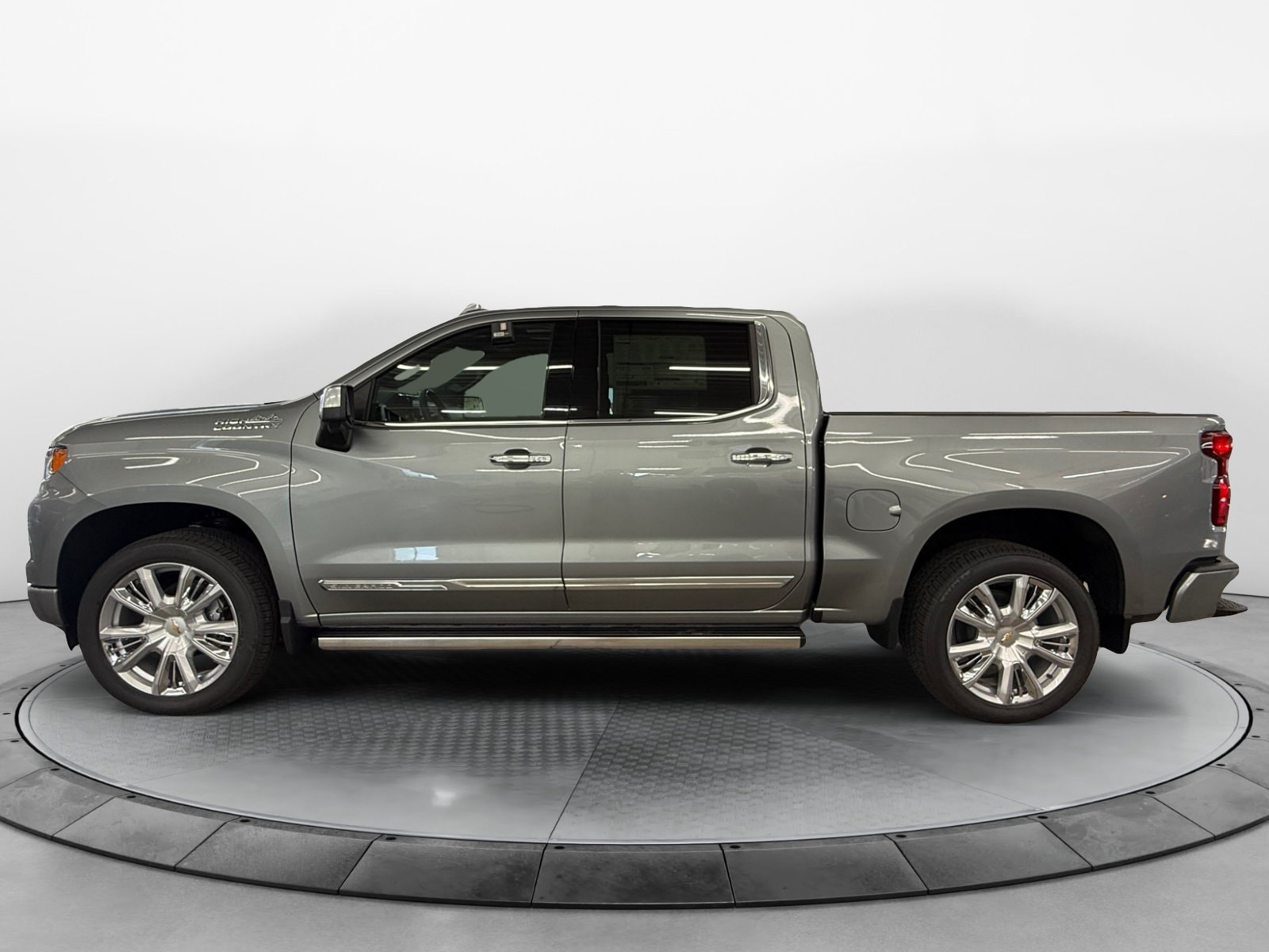 2026 Chevrolet Silverado 1500 High Country - Photo 3