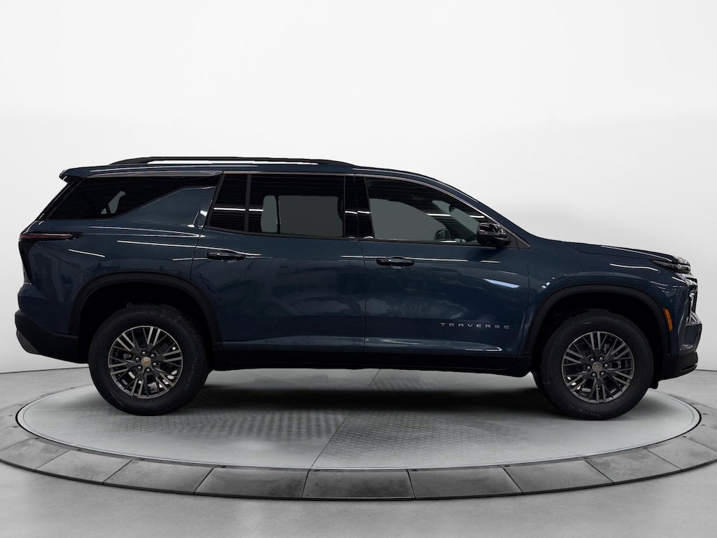 New 2026 Chevrolet Traverse LT SUV