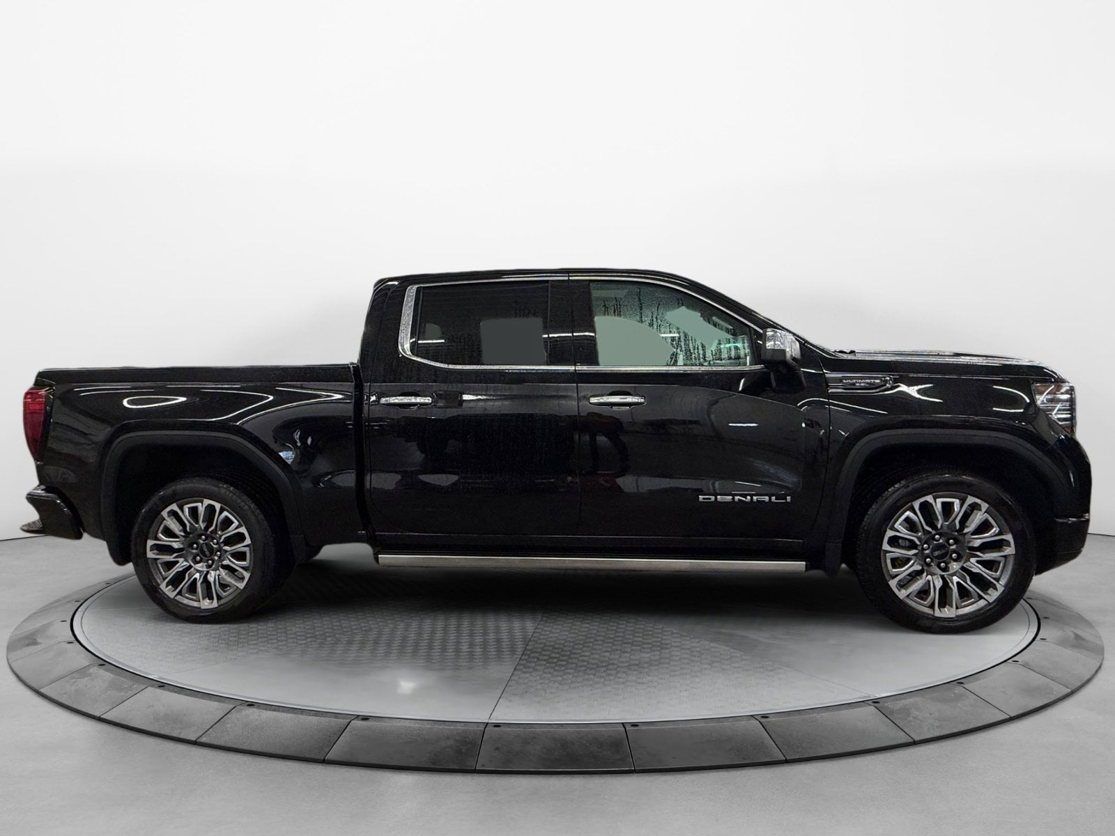 2025 GMC Sierra 1500 Denali Ultimate Crew Cab 4WD