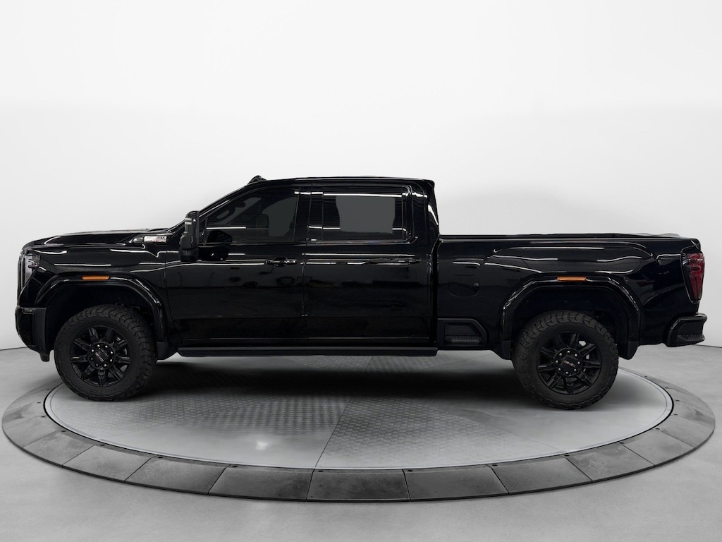 Used 2025 GMC Sierra 2500HD AT4 Truck Crew Cab
