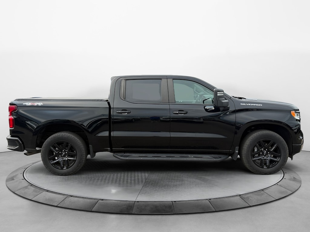 Used 2023 Chevrolet Silverado 1500 RST Truck Crew Cab