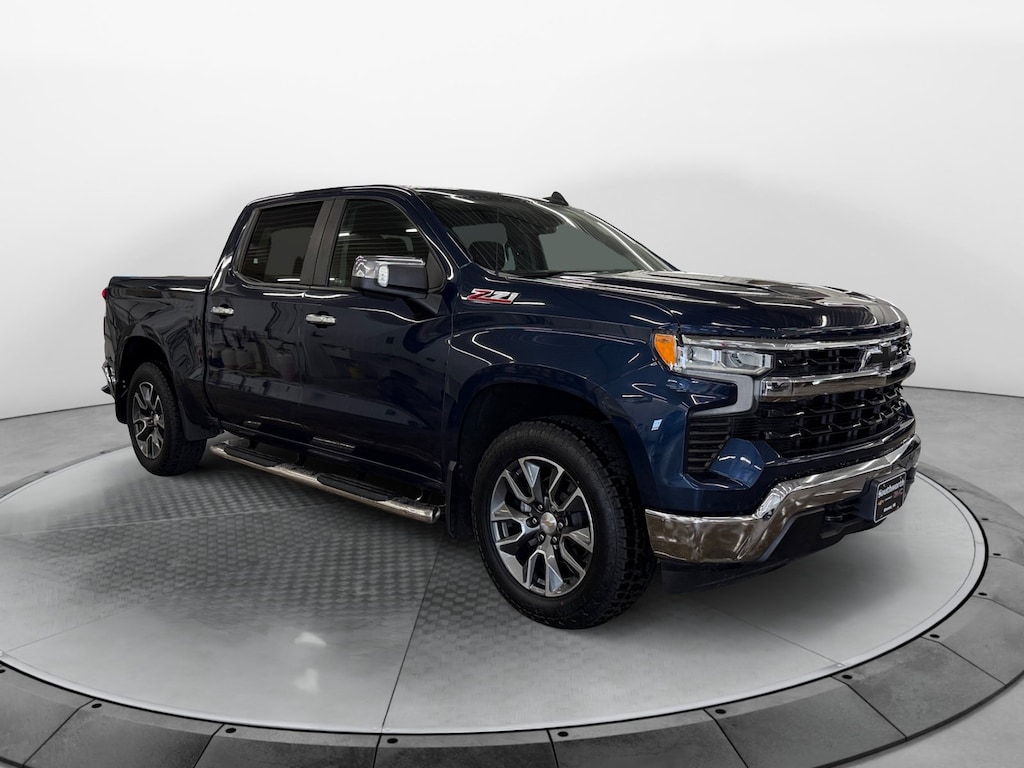 Used 2023 Chevrolet Silverado 1500 LT Truck Crew Cab