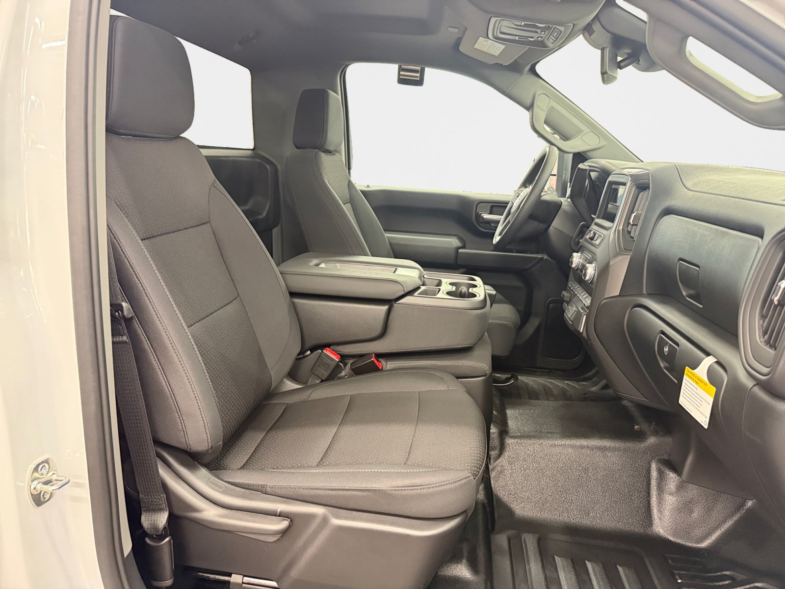 2026 GMC Sierra 3500HD Pro - Photo 10