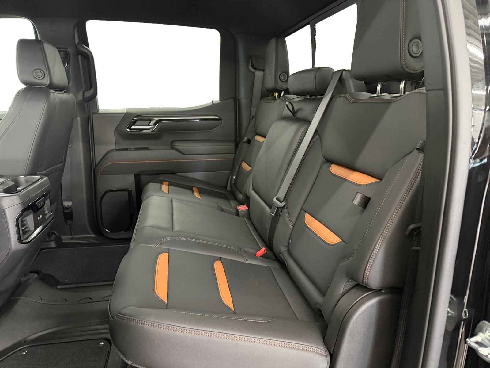 2026 GMC Sierra 1500 AT4 - Photo 10