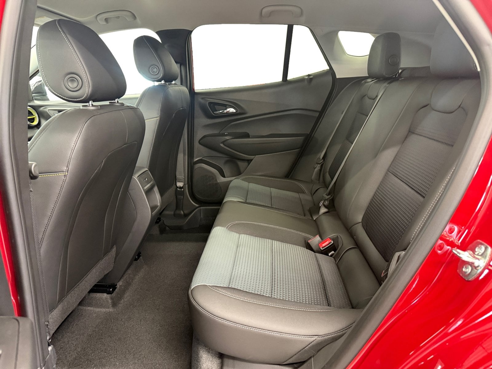 2026 Chevrolet Trax LT - Photo 10